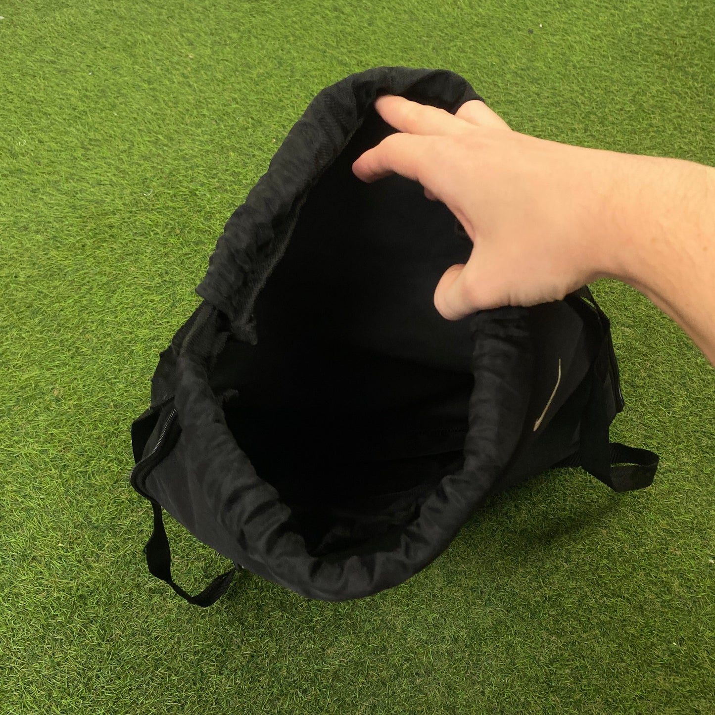 00s Nike Drawstring Bag Black
