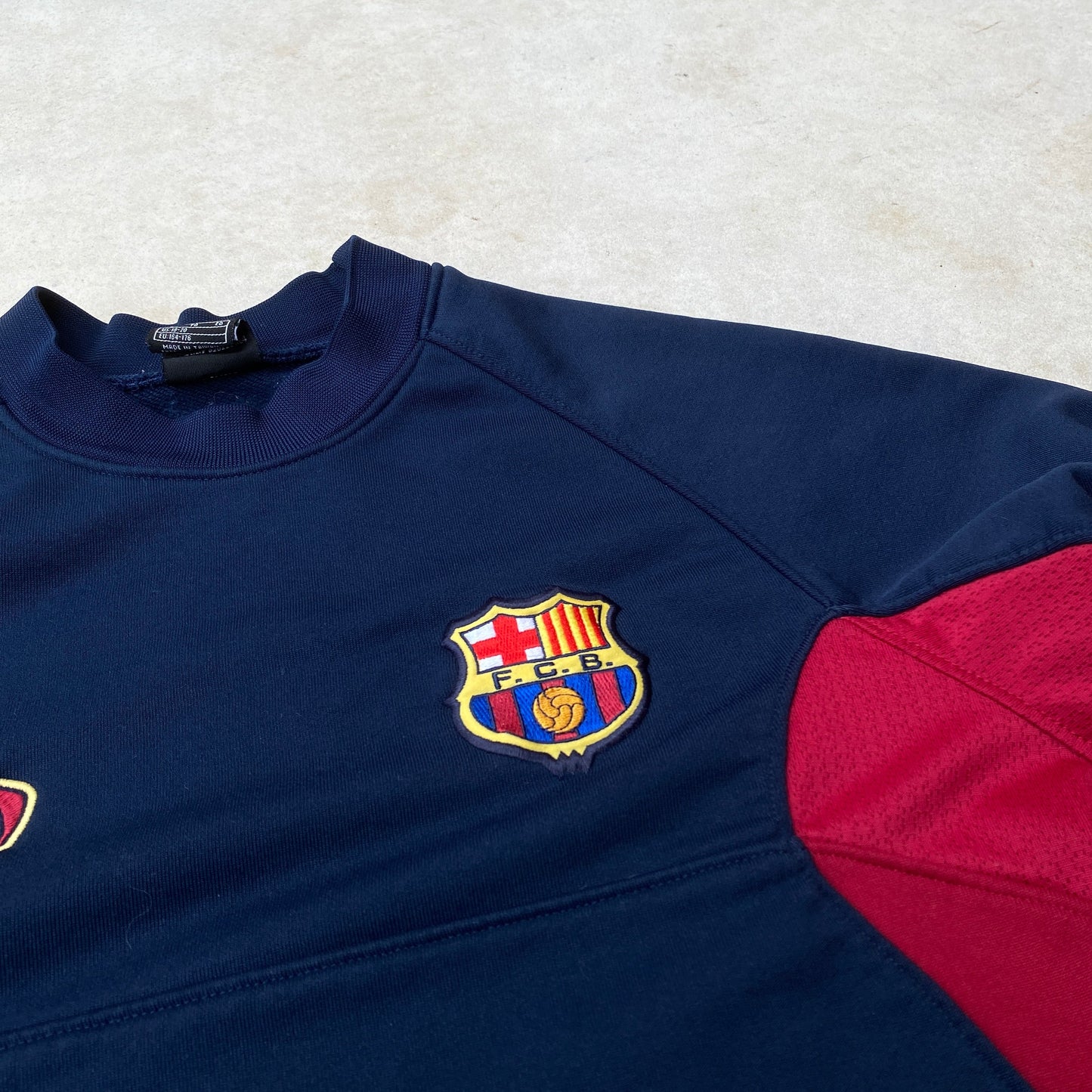 90s Nike Barcelona Sweatshirt Blue Small