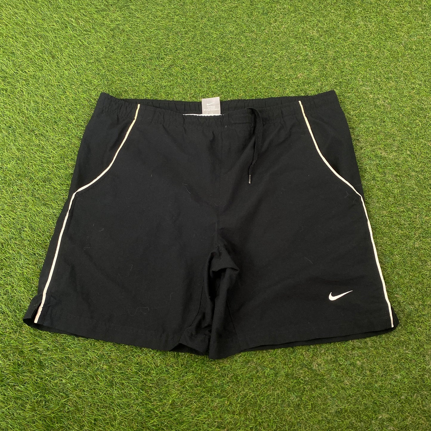 00s Nike Piping Shorts Black Small
