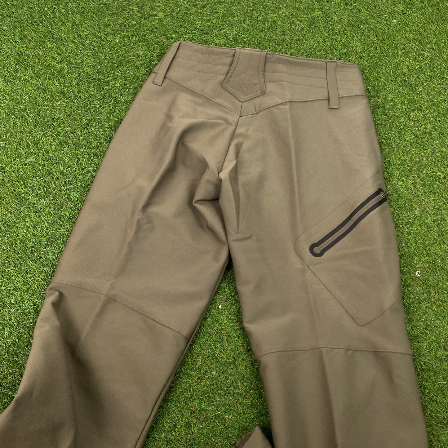 00s Nike ACG Cargo Trousers Joggers Brown Large