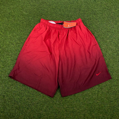 00s Nike Shorts Ombré Red Medium