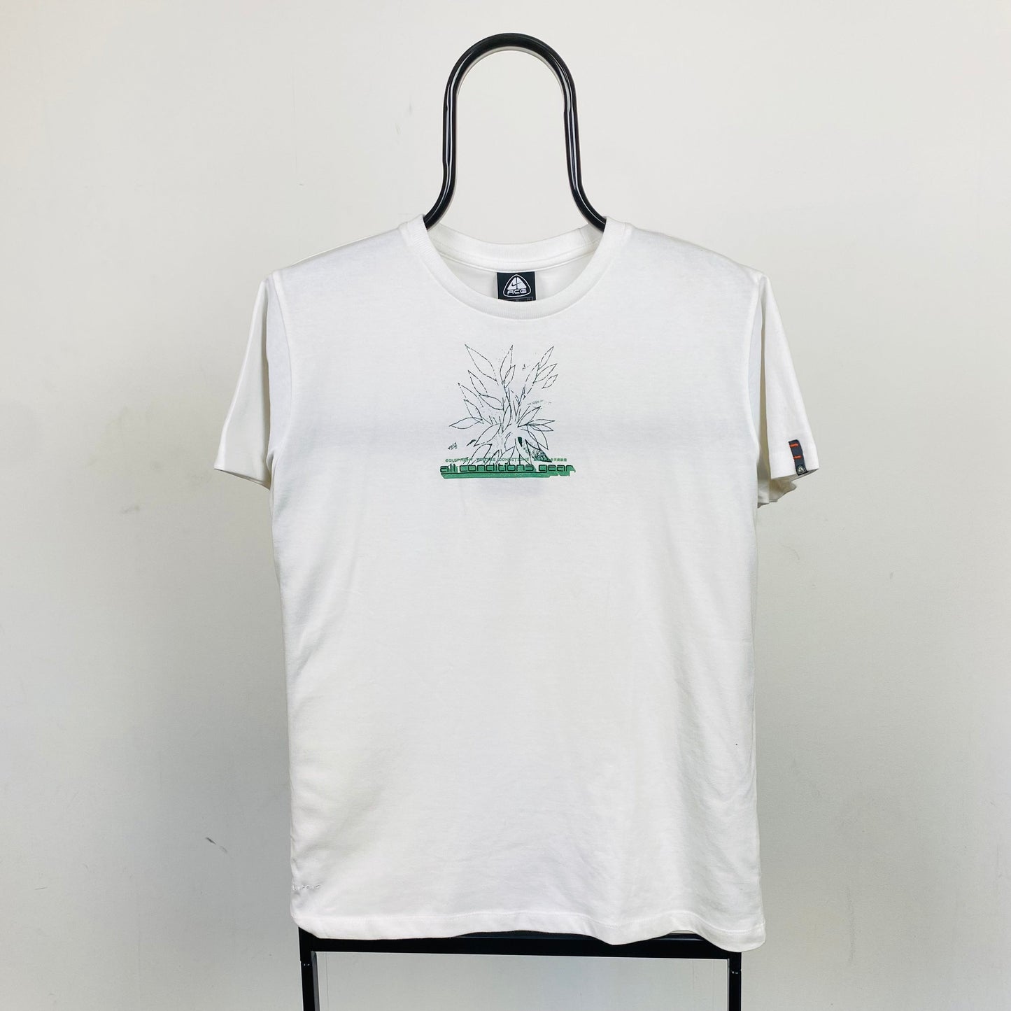 00s Nike ACG T-Shirt White Medium