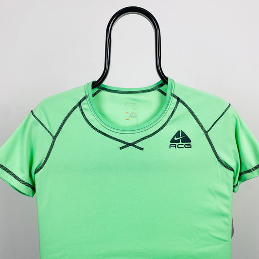 00s Nike ACG Dri-Fit T-Shirt Green Small