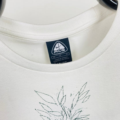 00s Nike ACG T-Shirt White Medium